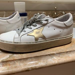 Golden Goose Hi Star Sneakers w gold star